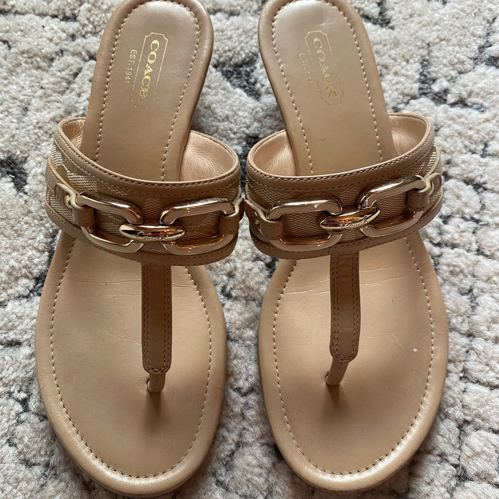 Coach shoes - Picture 2 of 3